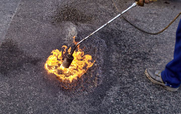 Kirmond Le Mire flat roofing repairs